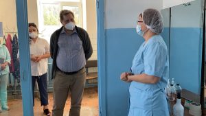 Как пациенты яшкульского госпиталя получили консультацию московского доктора