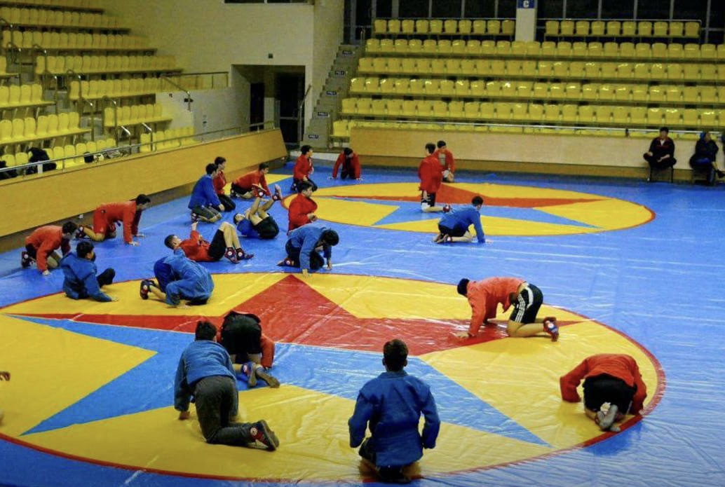 Listening sports centre