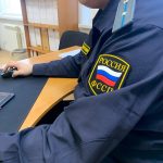 Приставы помогли жителю Калмыкии получить зарплату