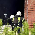 В Элисте потушили пожар в здании судебного департамента