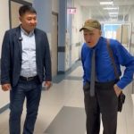 Ветеран Великой Отечественной войны посетил госпиталь в Элисте