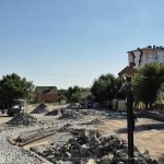 В микрорайоне Элисте благоустраивают сквер отдыха