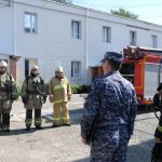 Росгвардейцы и спасатели Калмыкии провели совместные учения