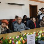 Элистинцев волнуют состояние дорог и уличное освещение