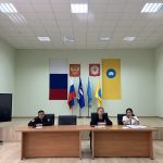 В районе Калмыкии обсудили защиту прав несовершеннолетних