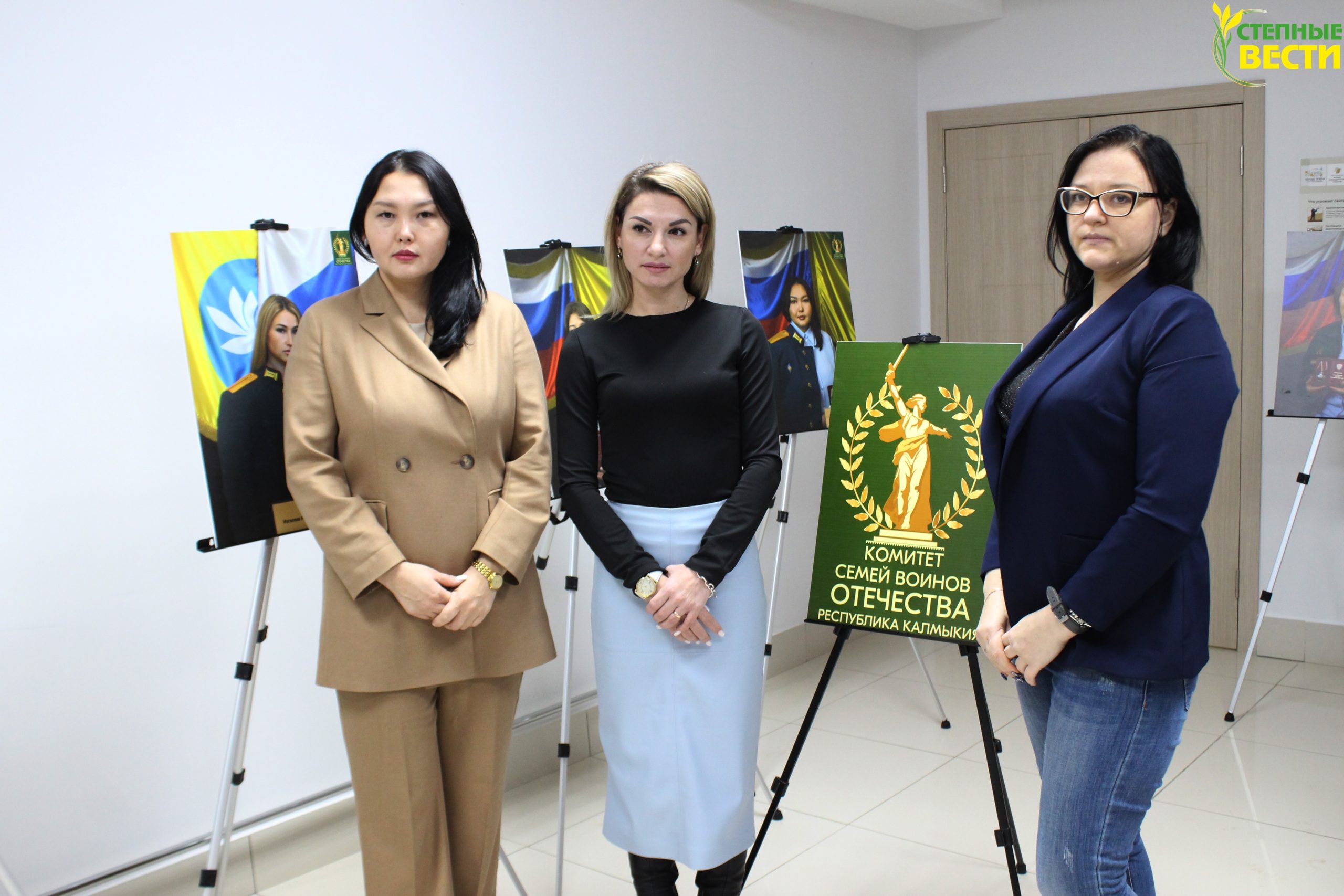 В Калмыкии выставка, посвященная женам военнослужащих, открылась во второй  раз – Степные вести