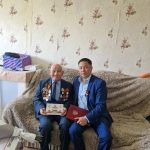 Жителя Калмыкии поздравили с 93-летием