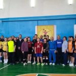 В поселке Калмыкии ветераны состязались в волейболе