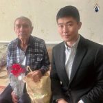 С Днем защитника Отечества поздравили ветерана в Калмыкии