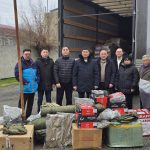 Делегация из района Калмыкии доставила гумпомощь на фронт