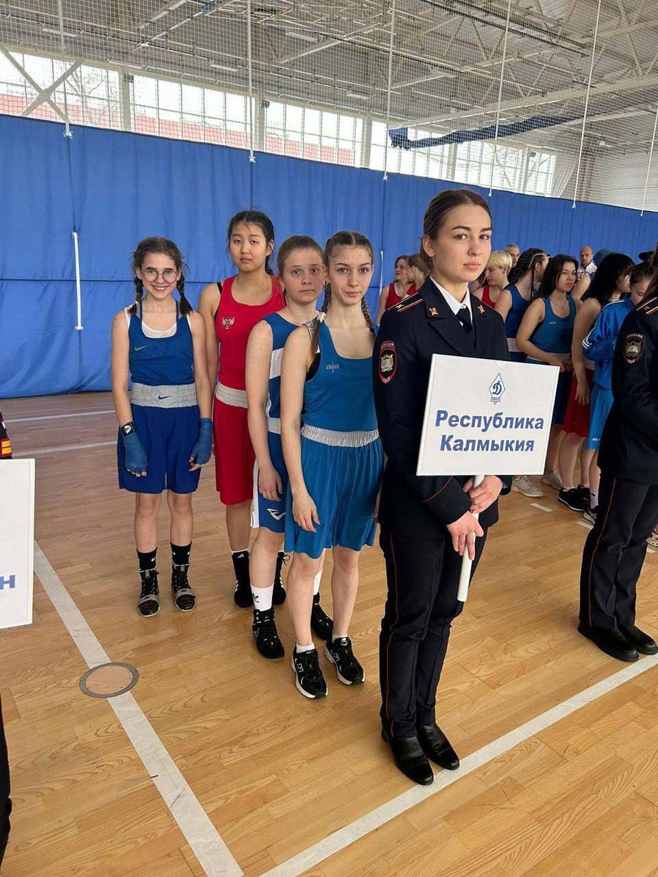 Казахстан соревнования. 15 школа элиста. Спорт 08 республики калмыкия. Лаганская гимназия калмыкия. Спортивная площадка элиста.