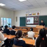 В Калмыкии провели акцию ко Дню государственного служащего