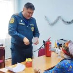 В соцучреждении Калмыкии проверили пожарную безопасность