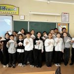 Школьники из района Калмыкии отправили на фронт свои письма