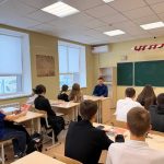 Школьникам Калмыкии рассказали о правилах  поведения в школе