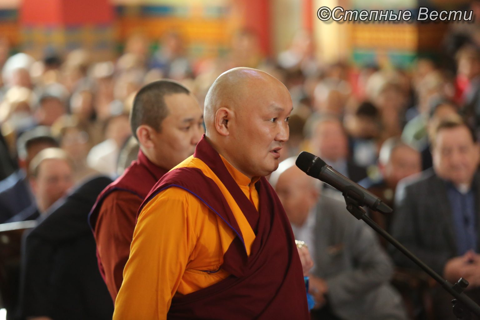 Буддийский храм в калмыкии