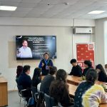 Калмыцкие школьники и студенты познакомились с миром научных знаний