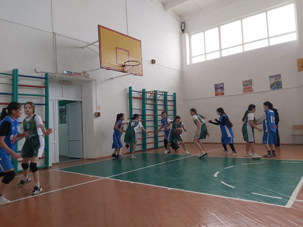 В одном из районов Калмыкии выявили лучших баскетболисток