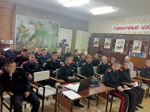 Кадетам Калмыкии рассказали о подвиге Эрдни Деликова и 110-й кавдивизии