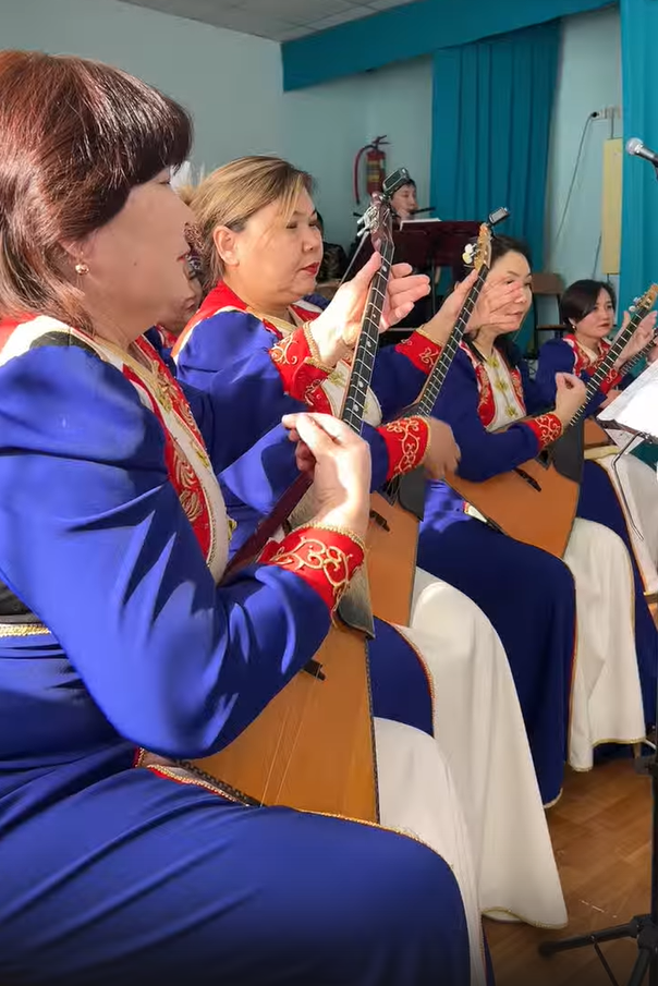 Калмыцкие музыканты проводят концерты-лектории в школах