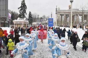 Посетителей международной выставки-форума «Россия» приглашают отпраздновать Новый год